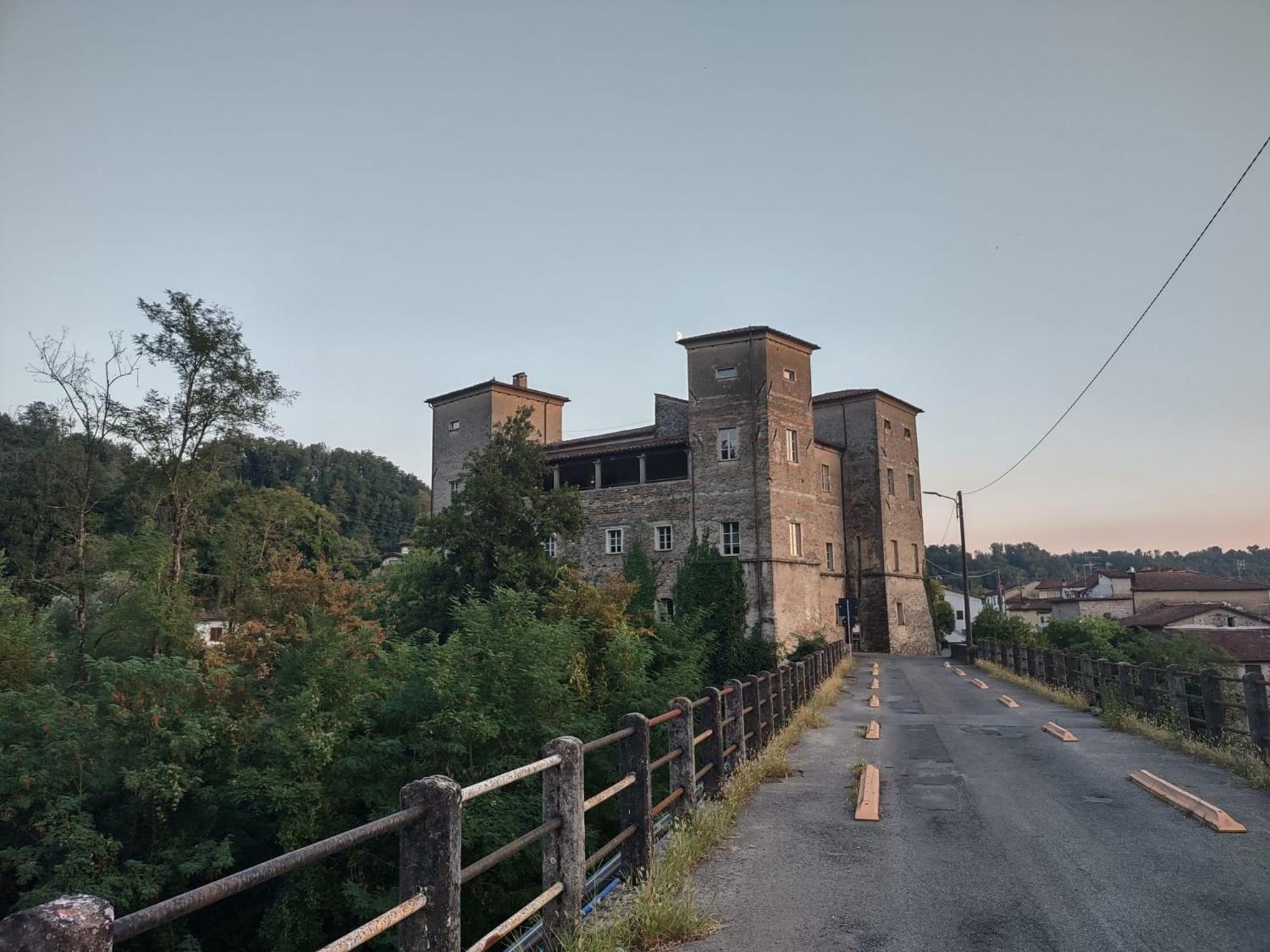 Castello Di Pontebosio Luxury Resort Licciana Nardi Eksteriør billede